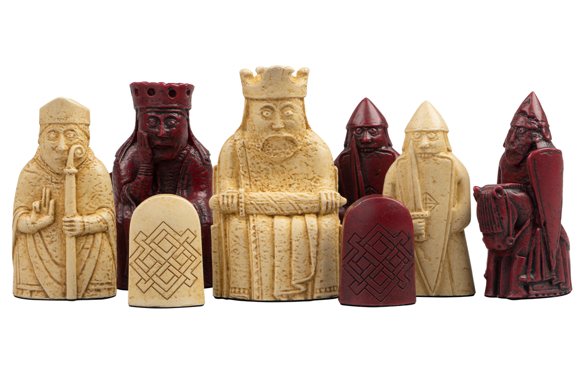 Isle of Lewis 8 cm Red Chessmen Official Ltd Edition Set