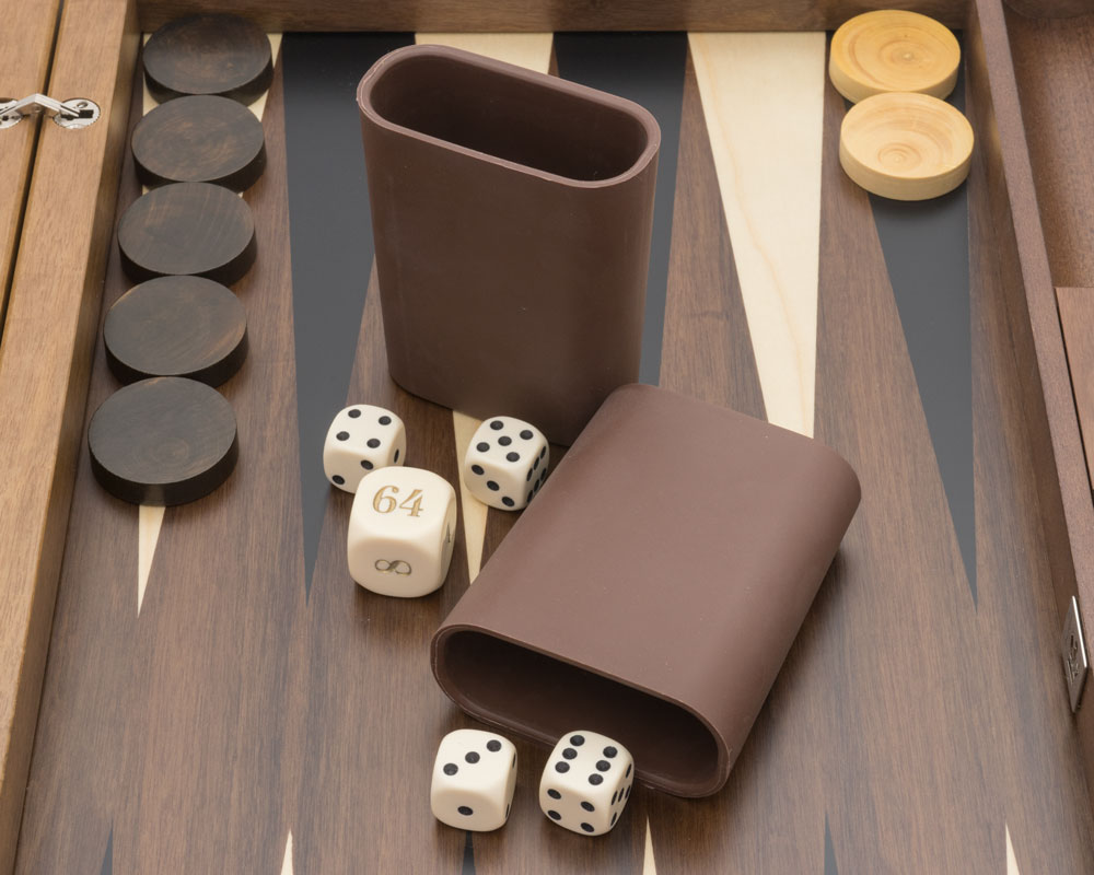 Dal Negro London Walnut and Tulipwood Backgammon