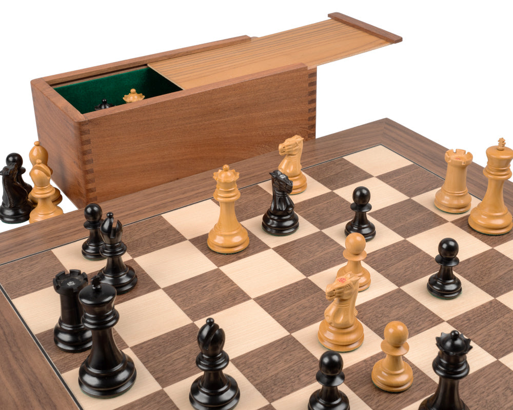 The 1890 Reproduction Staunton Ebony and Walnut Luxury Chess Set