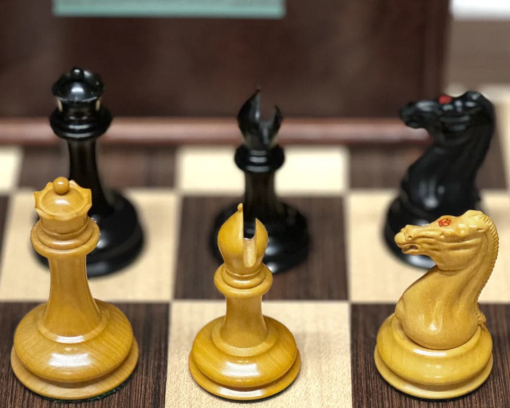 The 1850 London Limited Edition Ebony and Mahogany Deluxe Chess set with Case and Clock (Hover Image)